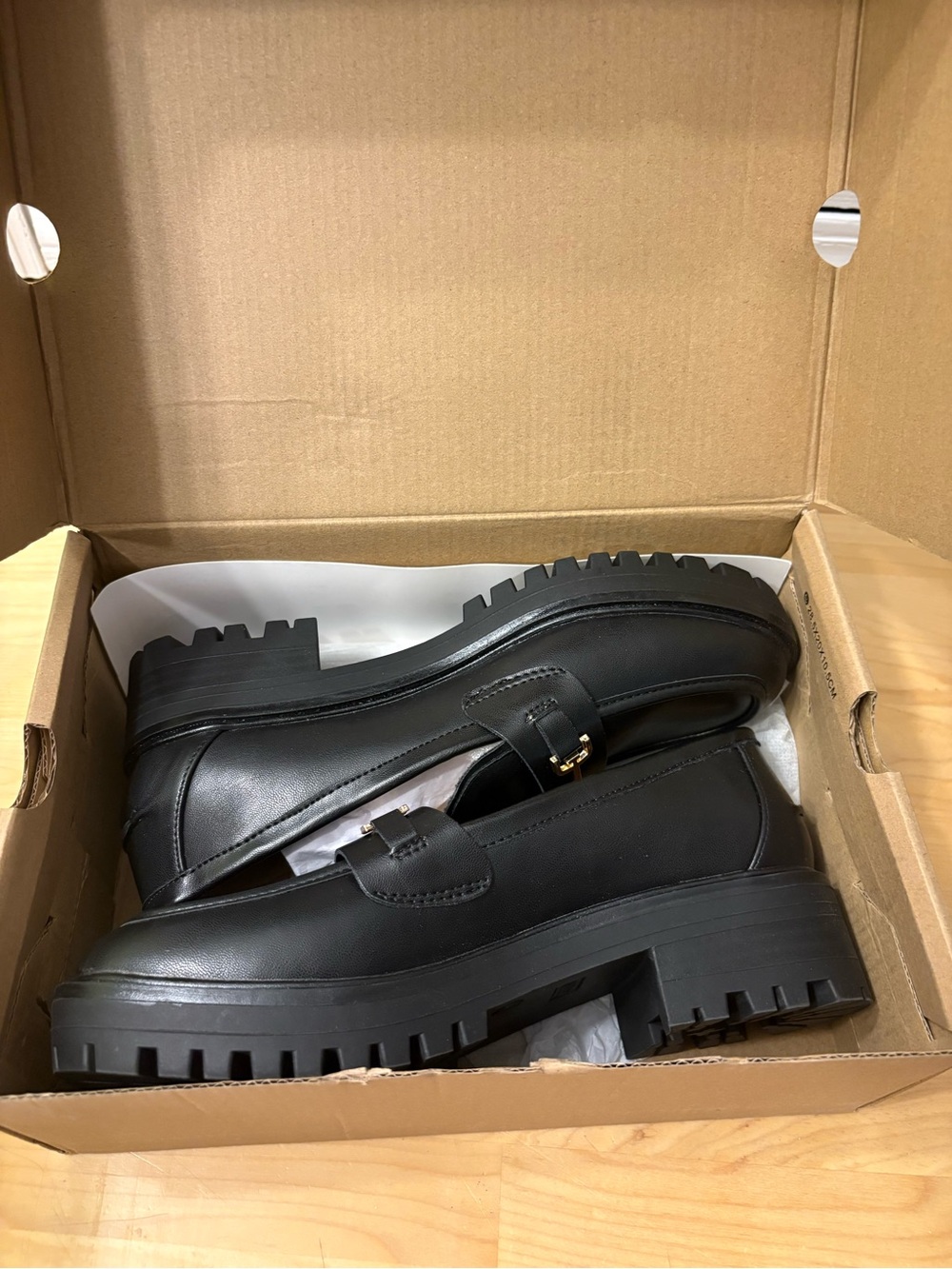 Amazon Black Leather Loafers with Gold Horsebit - Picture 9 of 9